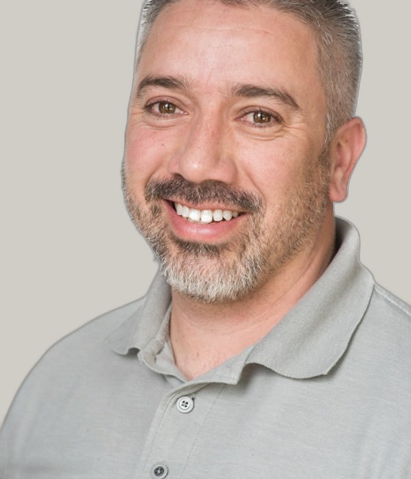 Eddie Morelos, Installation Manager